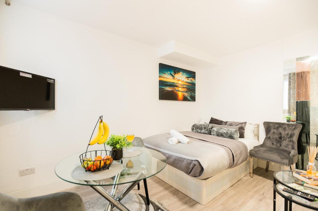 לונדון Stylish Studio Near Kensal Green מראה חיצוני תמונה
