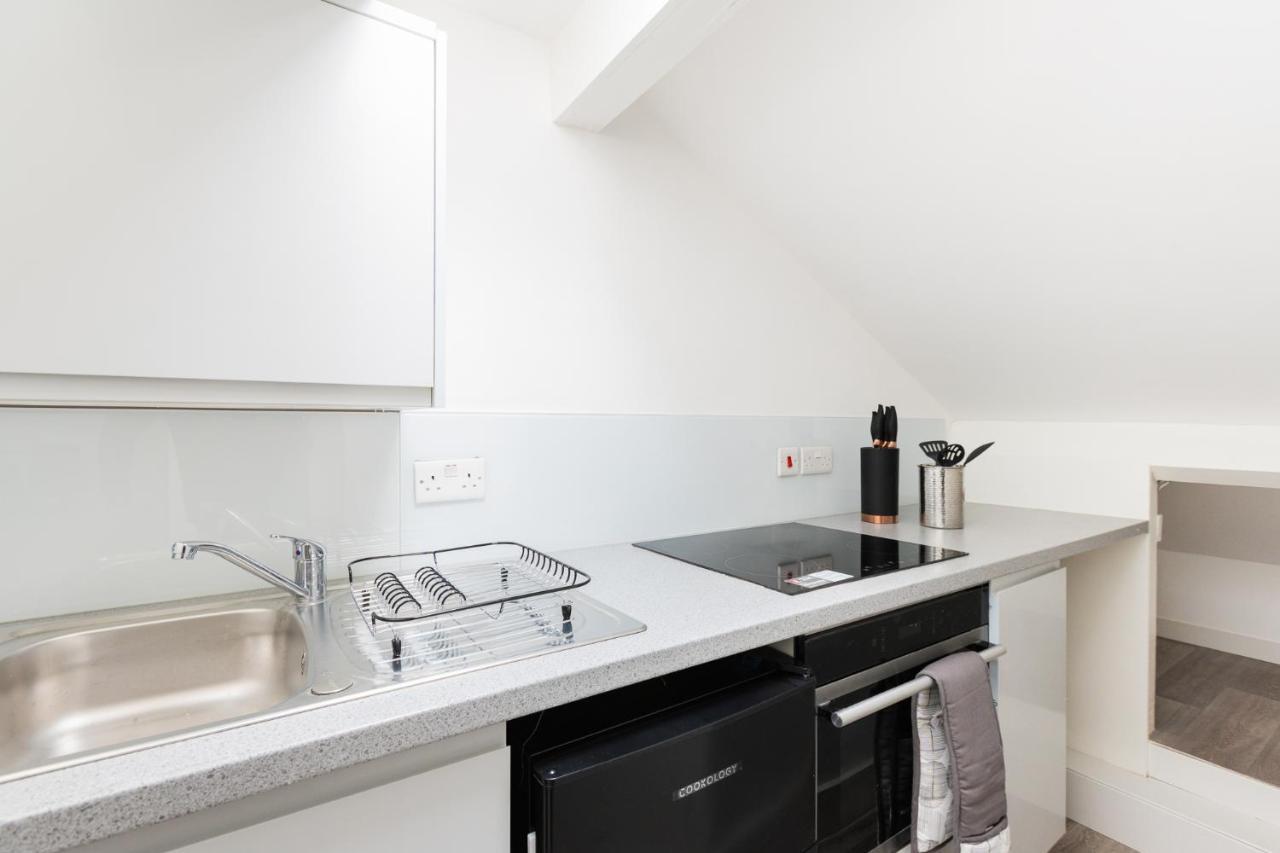 לונדון Stylish Studio Near Kensal Green מראה חיצוני תמונה