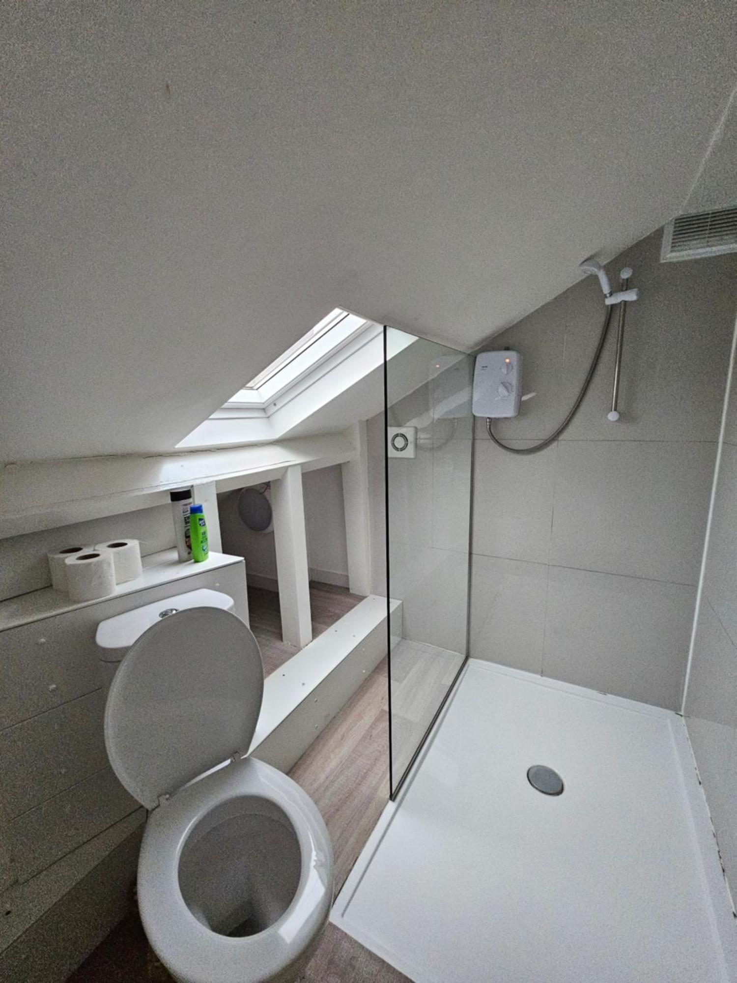 לונדון Stylish Studio Near Kensal Green מראה חיצוני תמונה